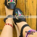 zj00734 Huaraches Artesanales Color Negro Con Bordado De Piso Mujer De Piel Sahuayo Michoacan mayoreo fabricante de calzado zapatos taller maquilador