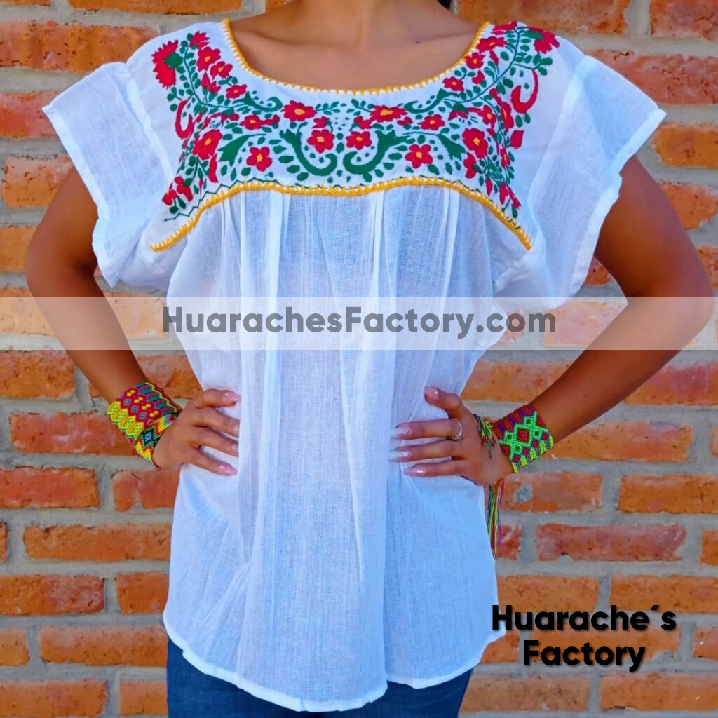 rj00432 bordada a mano blanco artesanal mexicano para mujer hecho en Chiapas mayoreo fabrica - Huarache´s Factory