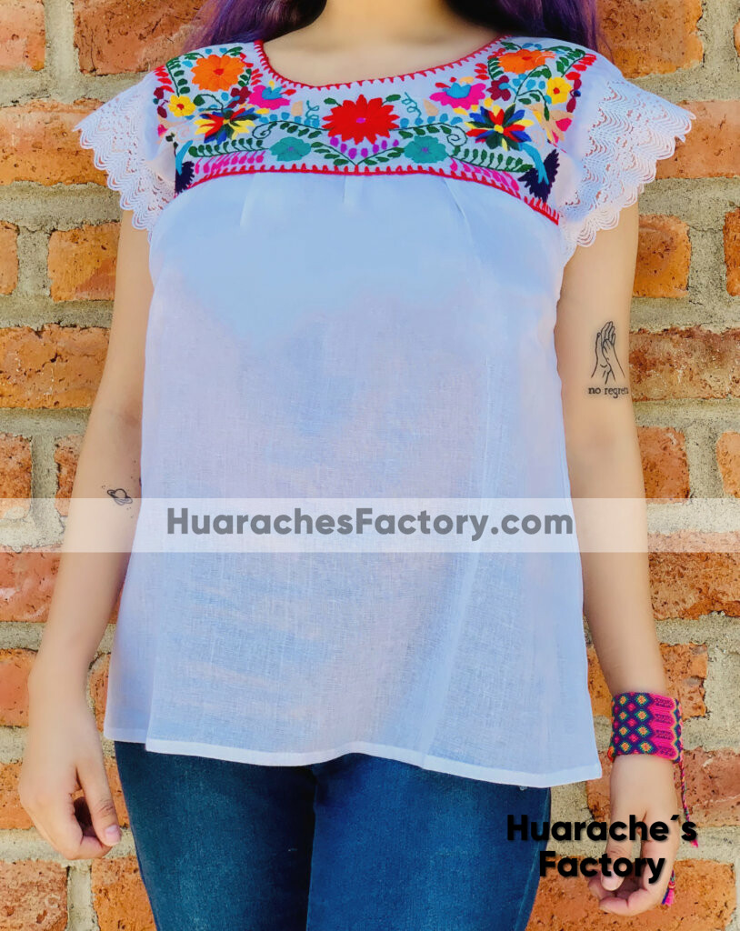 rj00590 Blusa de manta bordada a mano con diseño de flores liston color  rojo con encaje artesanal mexicano para mujer hecho en Sahuayo Michoacan  mayoreo fabrica - Huarache´s Factory