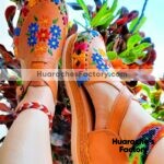 zj00864 Huaraches artesanales color nuez bordado de flores altura de suela 3cm aprox de piso mujer mayoreo fabricante calzado zapatos proveedor sandalias taller maquilador (1)