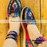 zj00908 Huaraches Mexicanos De Piso Mujer Color Negro De Piel Con diseño de tela Hecho En Sahuayo Michoacanmayoreo fabricante calzado zapatos proveedor sandalias taller maquilador