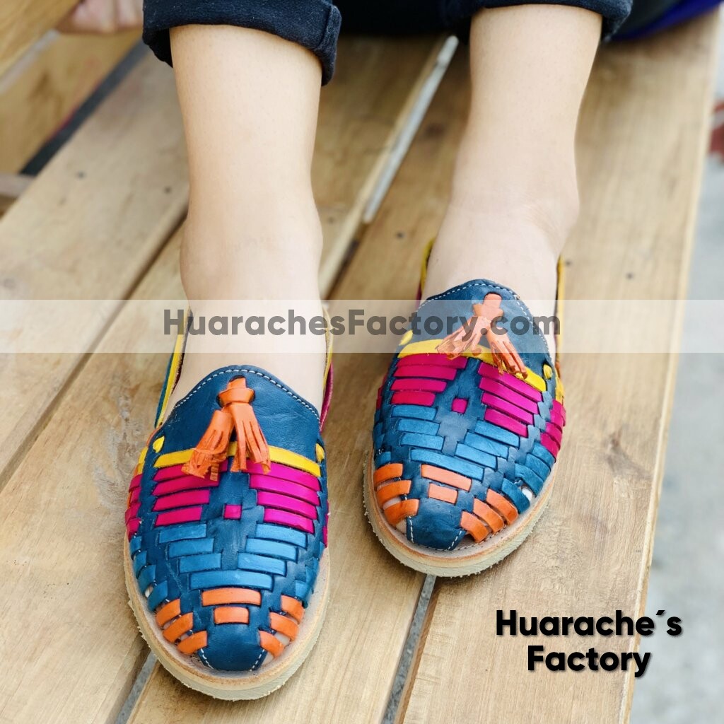 zj00028 Huaraches Artesanales Color Azul Con Tejido Multicolor y Mota De Piso Mujer De Piel Sahuayo Michoacan mayoreo fabricante de calzado zapatos taller maquilador(1)