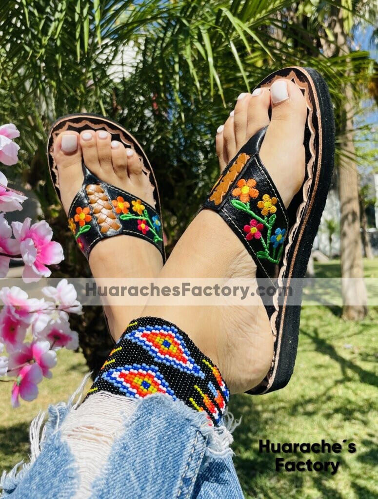 Zj00702 Sandalias Artesanales Con Bordado Flores Multicolor De Piso Mujer De Piel Sahuayo (2)